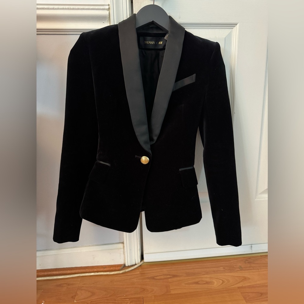 Authentic Balmain x H&M Black Velvet Blazer